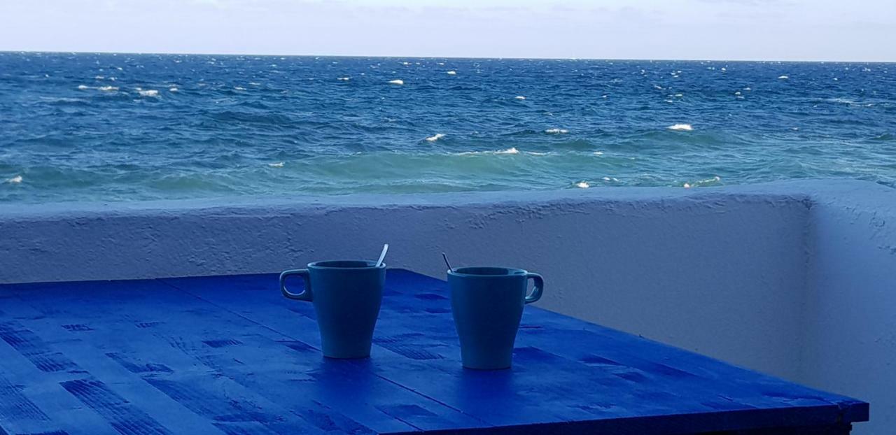 Bed And Breakfast By The Sea Pozo Izquierdo Esterno foto